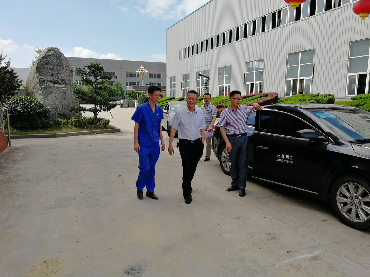 安慶市政協(xié)領導蒞臨我司指導工作